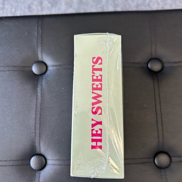 NWT HEY SWEETS Puzzle - Picture 2 of 3